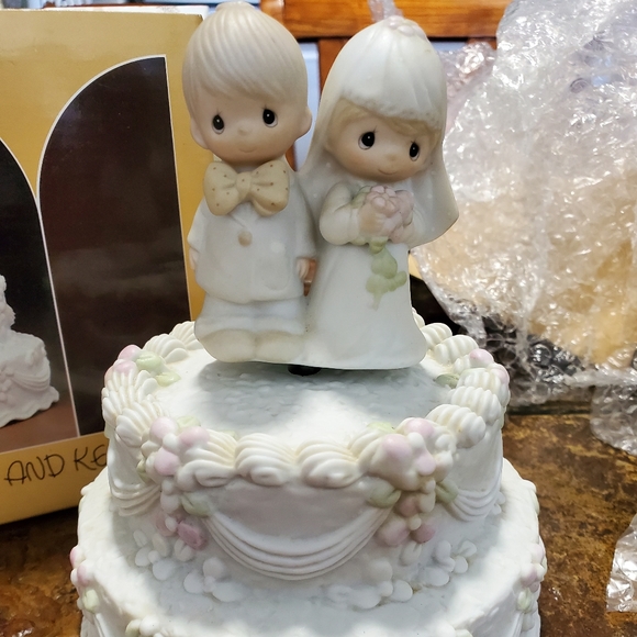 Precious Moments - Picture 2 of 3